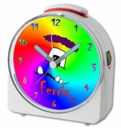CreaDesign Kinder Funkwecker Weiß Personalisiert Mit Namen Monster Regenbogen 12-Stunden-Anzeigeformat, Geräuschlos/Ohne Ticken, Nachtlicht -Heim-Audio 28901554 04